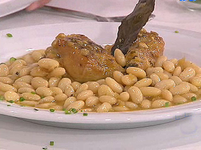 Judías blancas con pollo Judías blancas con pollo 